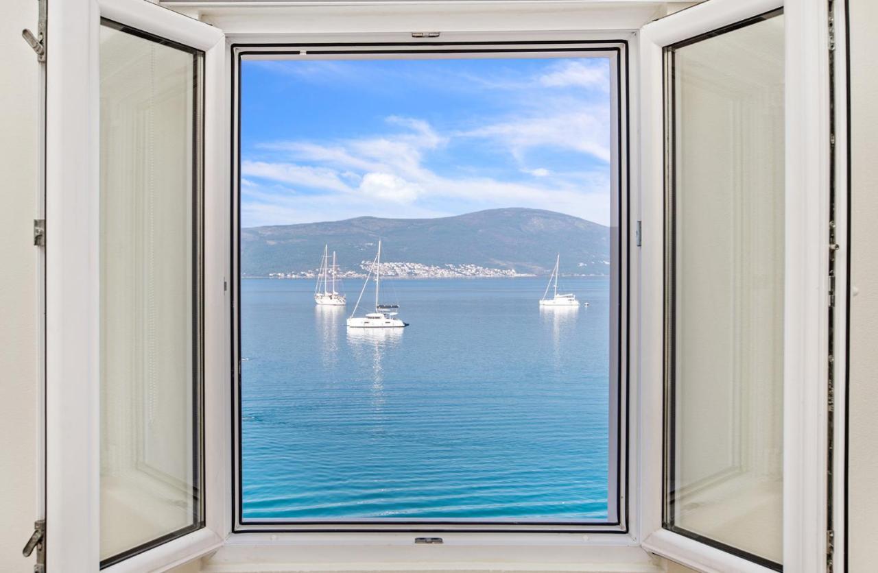 Apartments Isja Tivat Exteriér fotografie